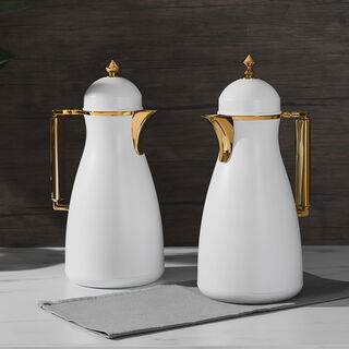 Dallaty 2 Pieces Plastic Vacuum Flask Koufa White & Gold 1L