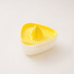 Joseph Joseph yellow duo compact juicer image number 0