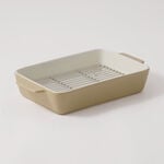 Alberto ceramic baking pan with metal grid 2000ml 32*19.7*6cm, beige image number 0