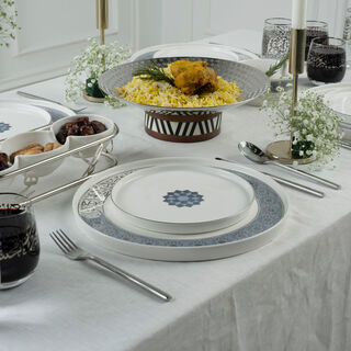 Misk 16 Pieces Porcelain Dinner Set