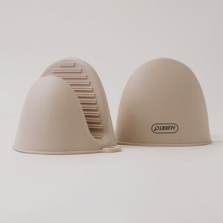 Alberto 2pcs silicone grab mitts set, cream 11*7.8*8cm