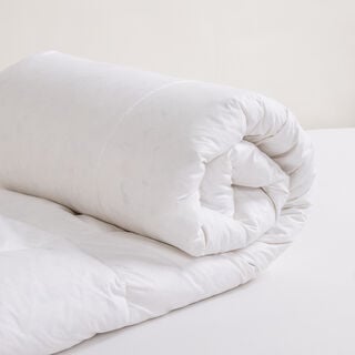 Boutique Blanche Luxury Feather Down Duvet Super King 240*260Cm White 233Tc Cotton