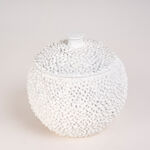 Homez off white resin decorative box 26*26*25 cm image number 1
