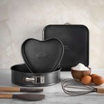 Vanilla Nonstick 3 Pieces Baking Pans Heart + Round + Square image number 0