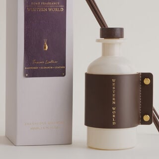 Homez tuscan Leather reed diffuser 200ml