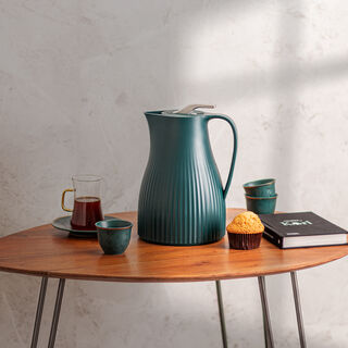 1Pc Vacuum Flask Bear Dark Green 1L