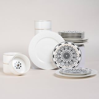 طقم سفرة 18 قطعة