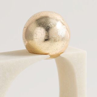 Homez resin sculpture 18*8*25.5cm, offwhite