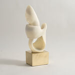 Homez resin sculpture 19.5*12.5*48.5cm, offwhite image number 0
