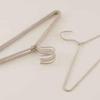 Homez Velvet Scarf Hanger 46*38*18Cm, Beige