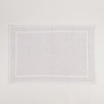 Boutique Blanche White Loop Jacquard 100% Cotton Bathmat, 60*90Cm image number 0