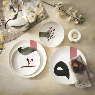 La Mesa white porcelain 18 pc dinner set