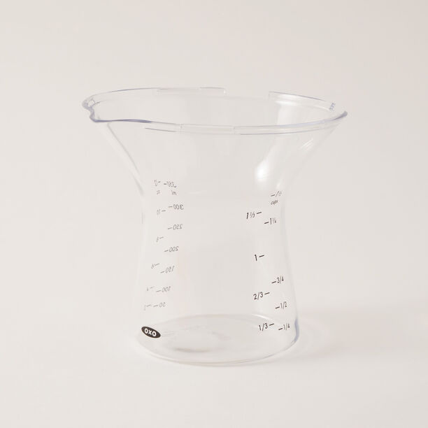 أوكسو عصارة بلاستيك للحمضيات مع كوب قياس 5.2"* 5.7"* 8.5" image number 4