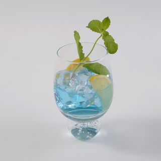 La Mesa 4Pcs Clear Glass Cup Set With Bubble Base