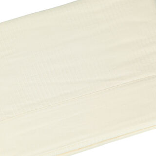 Cynthia Table Cloth Olena Off White 160X220 Cm  