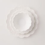 لا ميسا طقم عشاء فخار 18 قطعة بتصميم زهري، أبيض image number 1