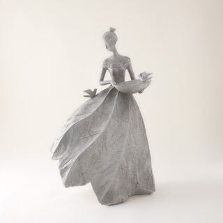 Homez off white human figurine