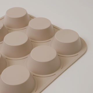 Alberto silicone muffin cake mould, 12 cups 32.5*24.8*3cm, cream