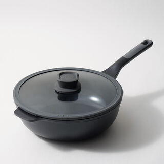 Berghoff aluminum covered wok pan 28cm, black