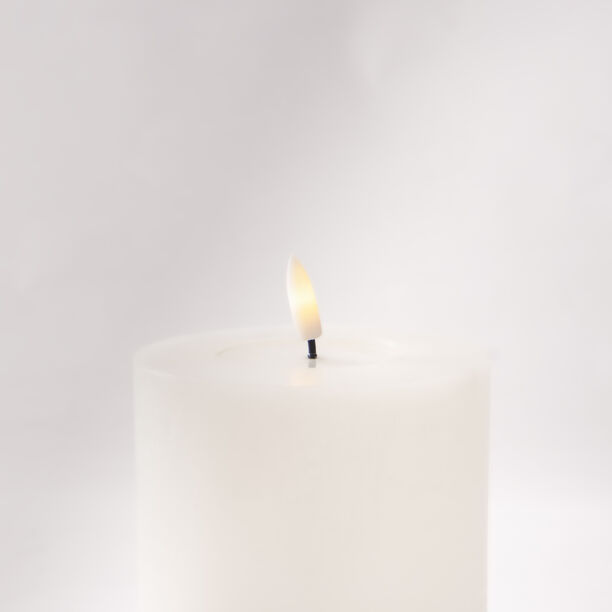 LED rustic candle in white 10*15cm image number 2