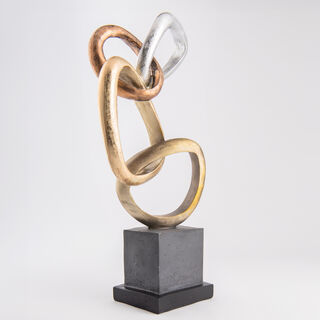 Home accent sculpture