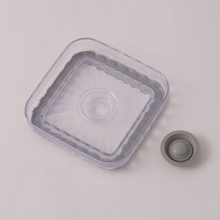 البرتو علبة طعام بلاستيك مخططة سعة 1.9 لتر