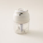 Alberto mini electric stainless steel garlic chopper 230ml in white image number 4