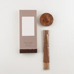 Homez incense set with wood holder 20 pcs precious amber image number 0