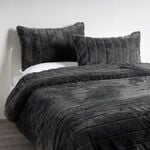 Cottage carved faux fur king comforter set 240*220cm, black image number 0