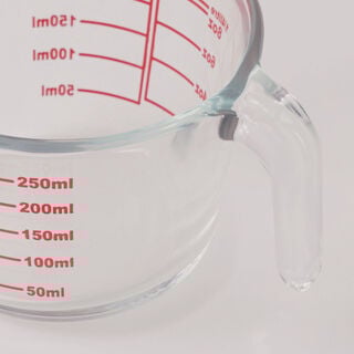 Alberto borosilicate glass measuring cup 250ml