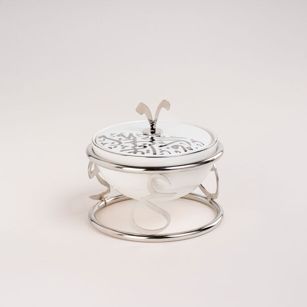 Dallaty white porcelain nut bowl with stand image number 0