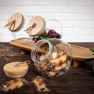Alberto Round Glass Storage Jar With Wooden Lid And Hemp Rope 1550Ml