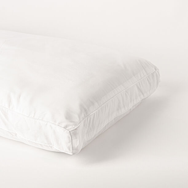 Gusset Pillow With Self Piping  image number 2