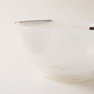 Oxo Plastic Rice And Grains Washing Colander In White 2.8L, 10.4"* 9.74"* 4.4"