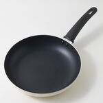 Alberto 3pcs aluminum frypan set, cream image number 2