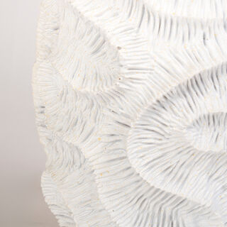 Off white resin coral vase 20*20.2*36 cm