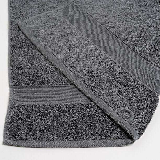 Boutique Blanche grey ultra soft cotton bathroom towl 70*140 cm image number 3