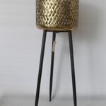 Metal Planter image number 3