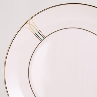 La Mesa pink porcelain/glass 18 pc dinner set