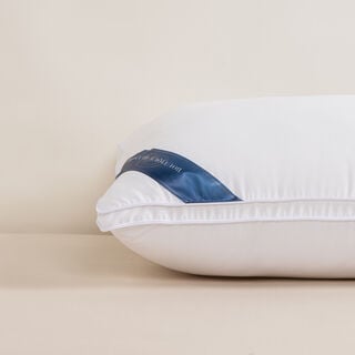 Boutique Blanche Firm Support Gusset Pillow 50*75+2.5Cm White 100% Microfiber 900Gr