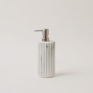 Homez polyresin lotion dispenser, white 7.6*4.5*20cm