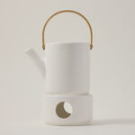 Dallaty white porcelain English tea pot image number 0