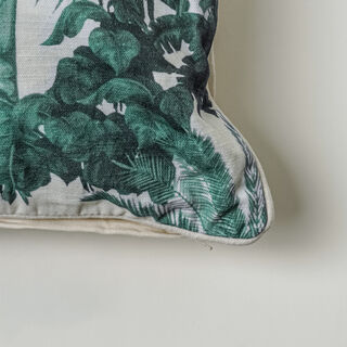 Boutique Blanche tree embroidered cushion 50*50cm, green
