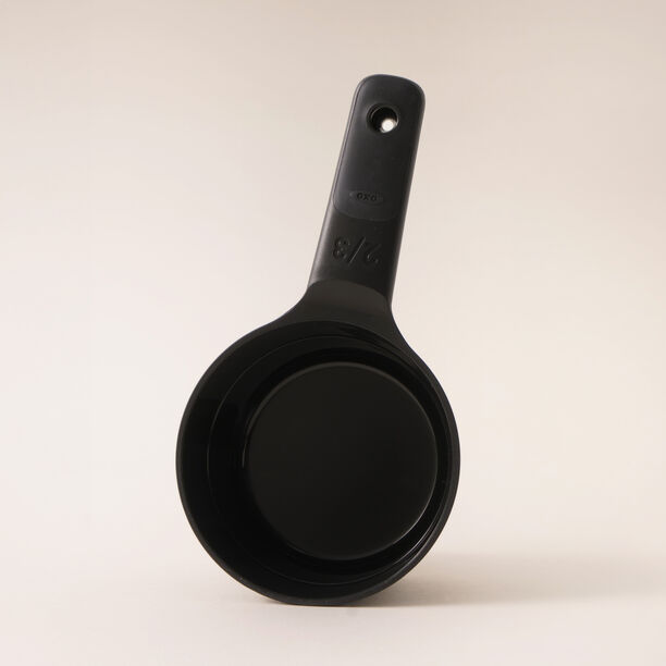OXO 6pcs plastic measuring cups, black 3.5"* 5"* 9.76" image number 9