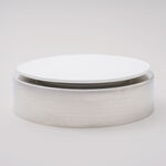 تشكيلة صدفة لاميسا طبق بورسلين مع حامل كيك معدني، 28.8 سم image number 0