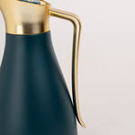 Dallaty green steel vacuum flask with matt golden handle 1L image number 2