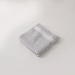 Egyptian cotton hand towel in white 100*50cm image number 0