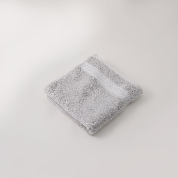 Egyptian cotton hand towel in white 100*50cm image number 0