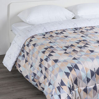 Cottage multicolour Ikkat print comforter twin size