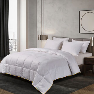 Cottage cloud duvet with a down proof finish 230*220cm
